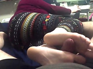 Smell hj, granny feet, amatuer handjob